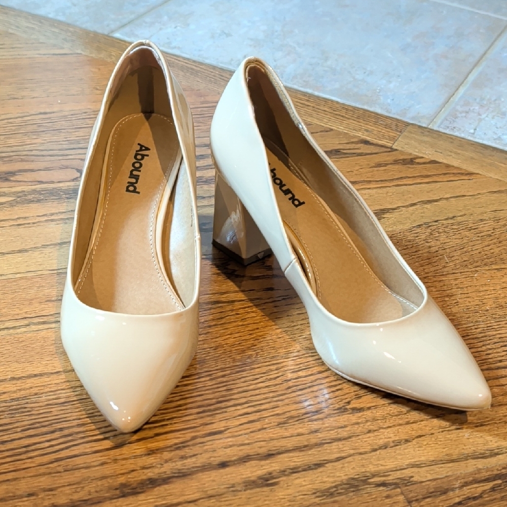 Abound Women's Elegant Cream Heels